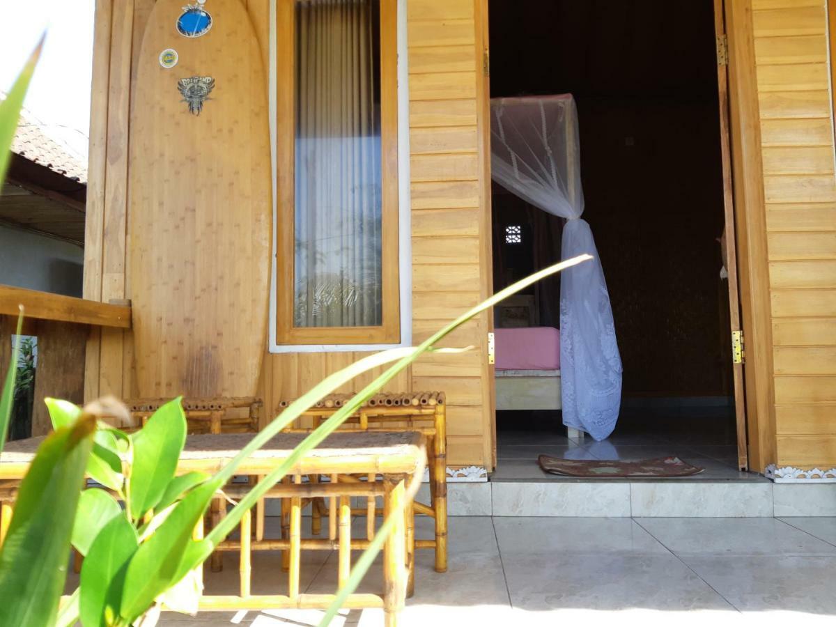 Friend House Stay & Surf Airsatang Exterior photo